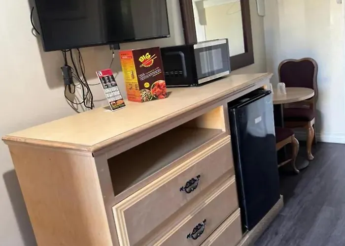 Robinhood Motel Anaheim West
